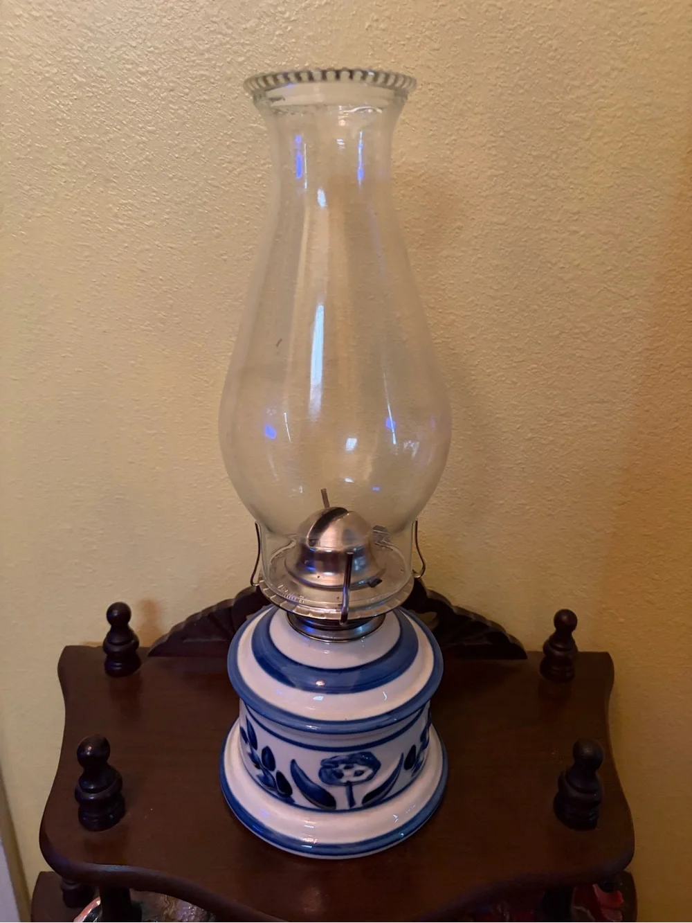 Vintage Lamplight Blue and White Ceramic Oil Lamp - Classic Home Accent